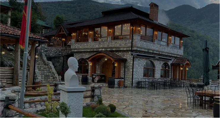 BELLE RESORT