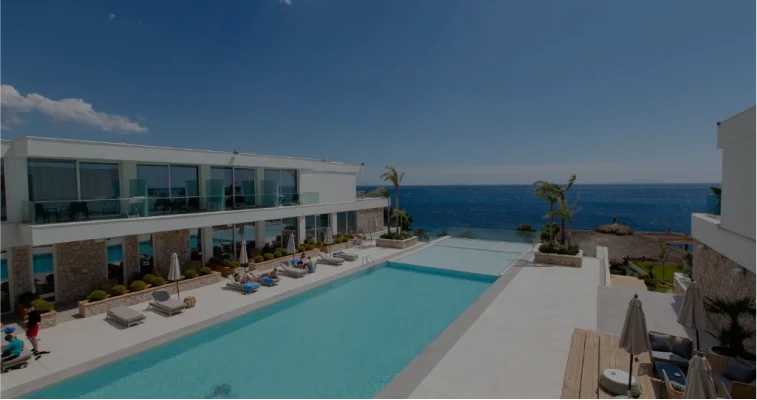 EMPIRE BEACH RESORT